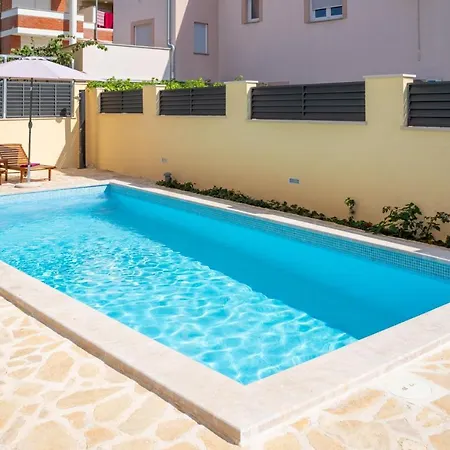 Dijana Apartament Zadar