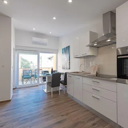 Apartamento Dijana *