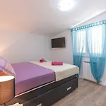 Dijana Lejlighed *