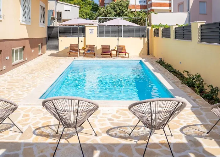 Apartamento Dijana *